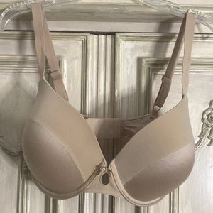 DKNY 34 DD High Profile Back Smoothing Bra with Soft Full Coverage Cups